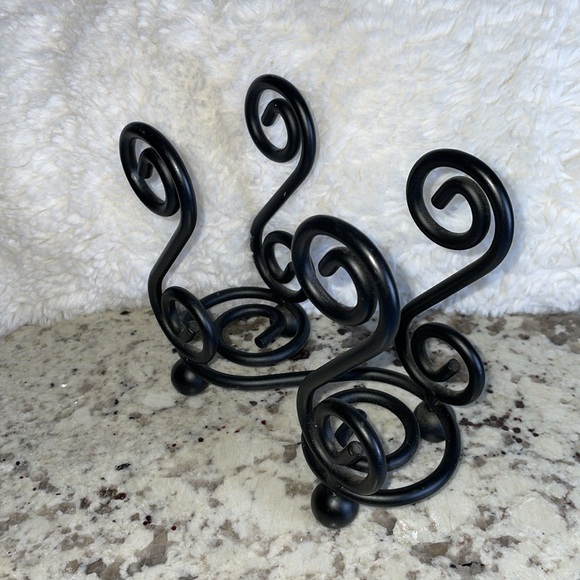 NWOT Black napkin holder. - Picture 5 of 5